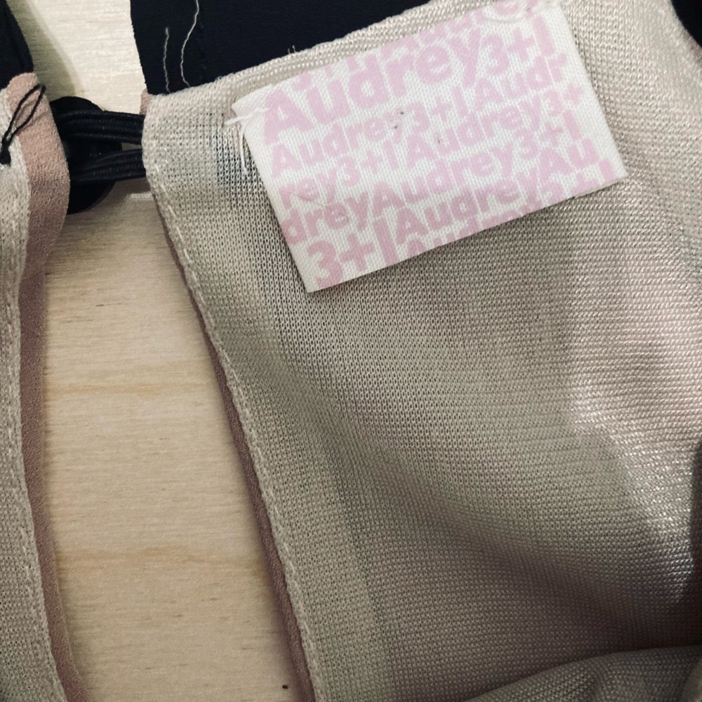 Audrey 3+1 neutral pink dress